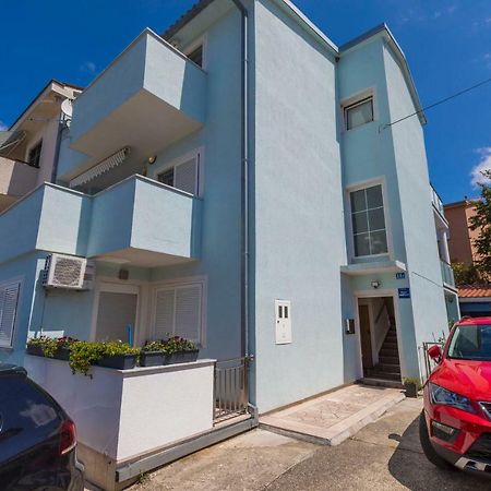 Apartments Frutis ヤドラニヴォ エクステリア 写真